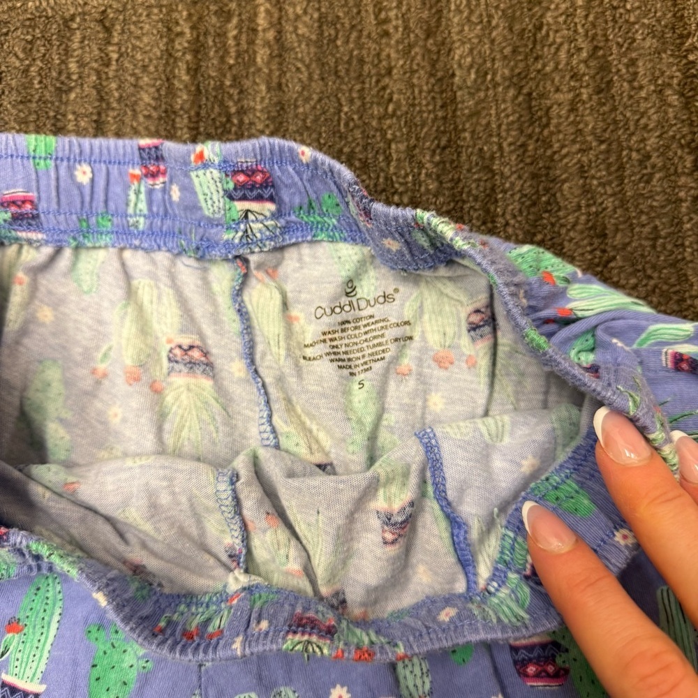 Cuddl Duds Womens Pajama Bottoms in Lavender with Fun Cactus Succulent Print - Picture 5 of 7